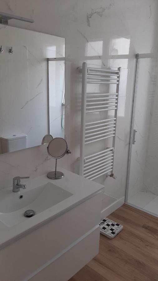 Guggenheim Bilbao Center Appartement Buitenkant foto