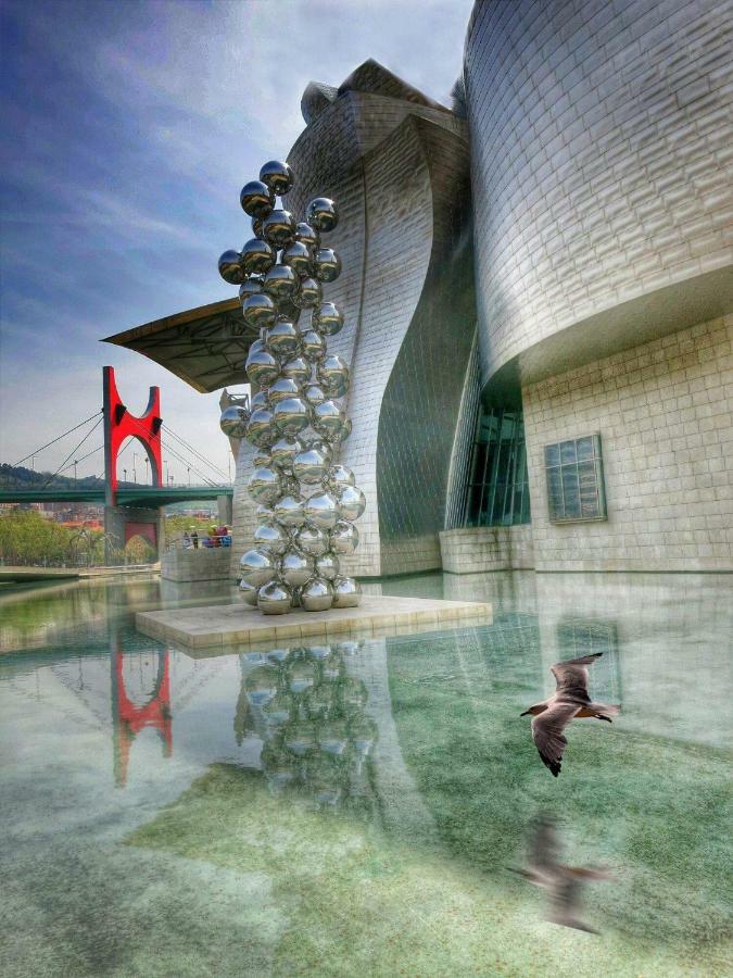 Guggenheim Bilbao Center Appartement Buitenkant foto